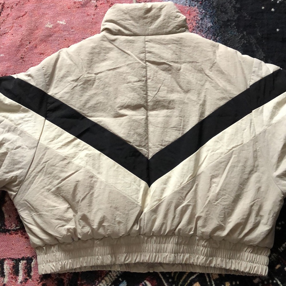 Divided Crop Padded Nylon Jacket - Picture 6 of 7